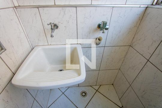 Área de serviço de apartamento à venda com 3 quartos, 68m² em Jardim do Estádio, Santo André