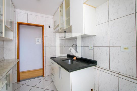 Cozinha de apartamento à venda com 3 quartos, 68m² em Jardim do Estádio, Santo André