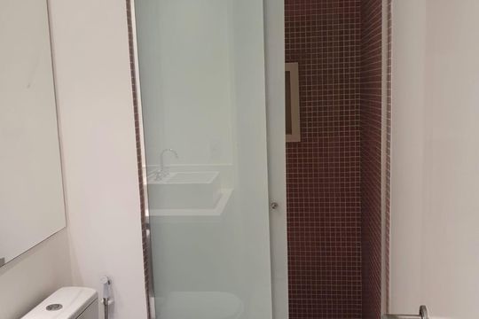 Apartamento à venda com 2 quartos, 79m² em Empresarial 18 do Forte, Barueri