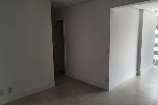 Apartamento à venda com 2 quartos, 79m² em Empresarial 18 do Forte, Barueri