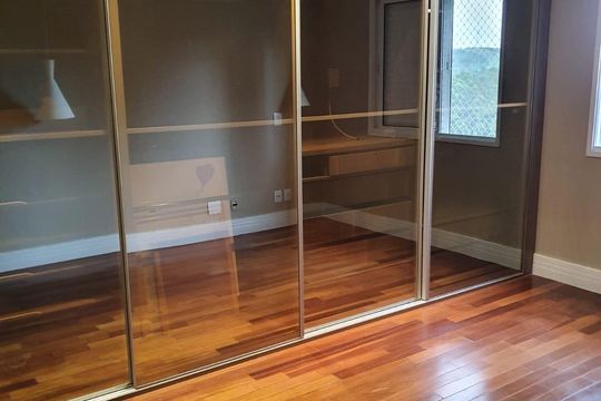 Apartamento à venda com 2 quartos, 79m² em Empresarial 18 do Forte, Barueri