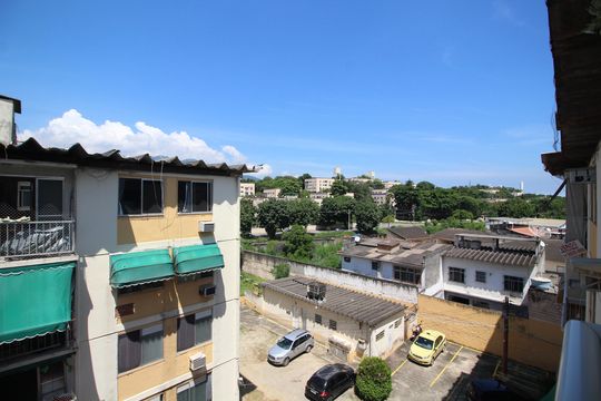 Vista de apartamento à venda com 2 quartos, 52m² em Taquara, Rio de Janeiro