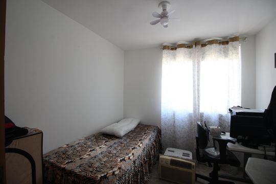 Quarto 1 de apartamento à venda com 2 quartos, 52m² em Taquara, Rio de Janeiro