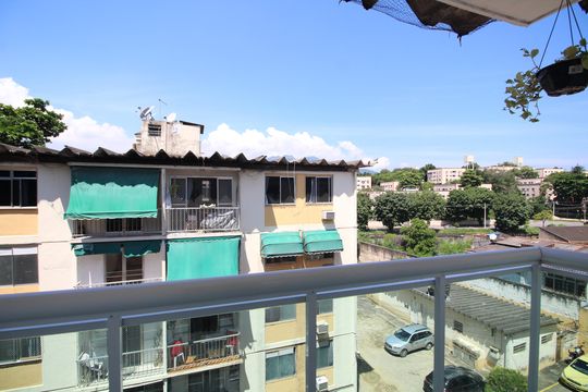 Varanda de apartamento à venda com 2 quartos, 52m² em Taquara, Rio de Janeiro