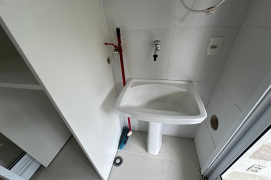 Área de Serviço de apartamento à venda com 2 quartos, 70m² em Melville Empresarial Ii, Barueri