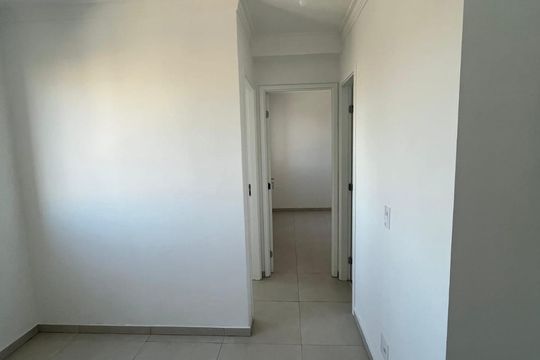 Sala de apartamento para alugar com 2 quartos, 38m² em Cidade Satelite Santa Barbara, São Paulo