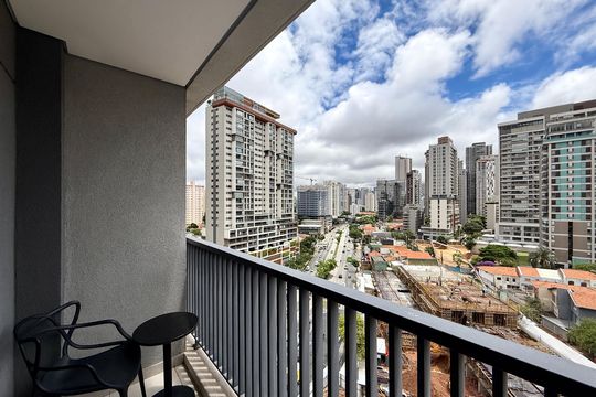 Sacada de kitnet/studio para alugar com 1 quarto, 22m² em Jardim das Acacias, São Paulo