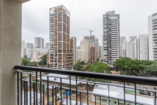 Varanda de apartamento à venda com 1 quarto, 39m² em Indianópolis, São Paulo