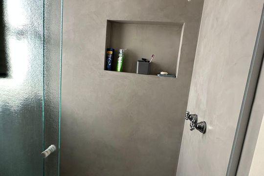 Banheiro de casa de condomínio à venda com 3 quartos, 145m² em Jardim Rosaura, Jundiaí