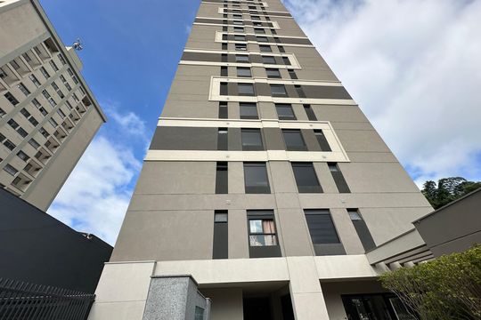 Fachada de apartamento à venda com 2 quartos, 70m² em Vila Creti, Barueri