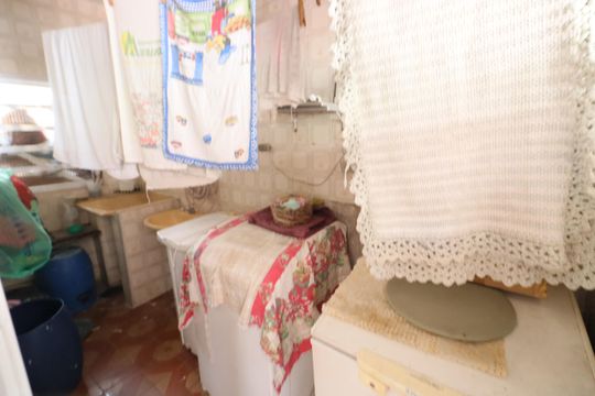 Área de Serviço de casa à venda com 2 quartos, 150m² em Vila Yolanda, Osasco