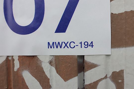 Placa  de casa à venda com 2 quartos, 150m² em Vila Yolanda, Osasco