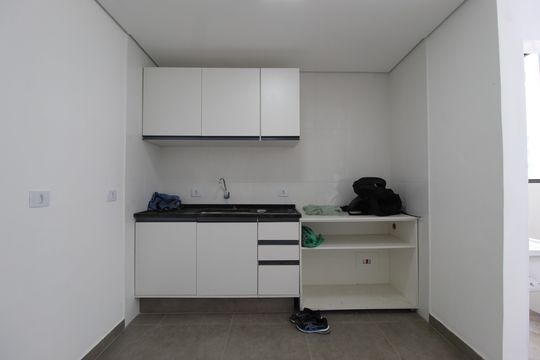 Sala/Cozinha de kitnet/studio para alugar com 1 quarto, 49m² em Vila Nova Conceição, São Paulo