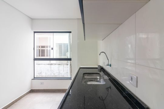Cozinha de apartamento para alugar com 1 quarto, 38m² em Vila Nova Conceição, São Paulo
