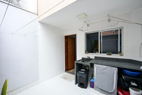 Área de Serviço  de casa à venda com 3 quartos, 125m² em Jardim Umarizal, São Paulo