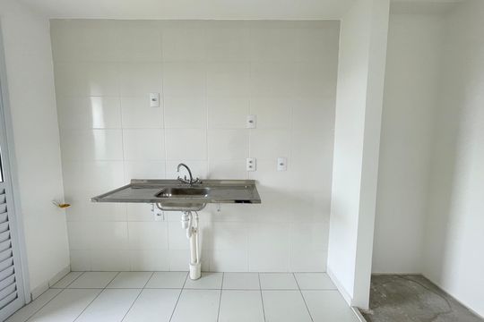 Cozinha de apartamento à venda com 1 quarto, 42m² em Vila Sao Domingos, São Paulo