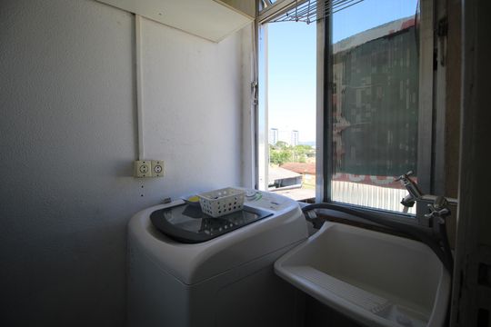 Área de Serviço de apartamento à venda com 2 quartos, 83m² em Jardim do Salso, Porto Alegre