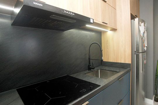 Cozinha de apartamento para alugar com 1 quarto, 45m² em Rio Branco, Porto Alegre