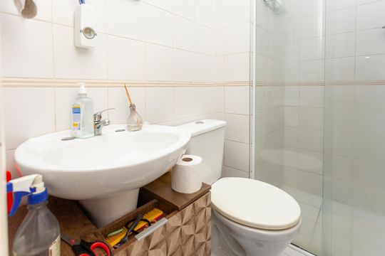 Banheiro de apartamento à venda com 2 quartos, 69m² em Jardim Palmares (zona Sul), São Paulo