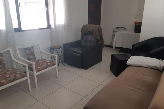 Casa à venda com 3 quartos, 115m² em Maria Paula, Niterói