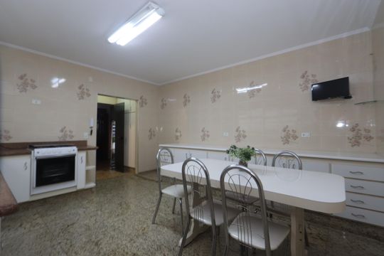 Cozinha de casa à venda com 2 quartos, 163m² em Vila Ivone, São Paulo