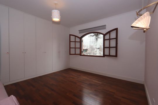 Quarto 2 de casa à venda com 2 quartos, 163m² em Vila Ivone, São Paulo