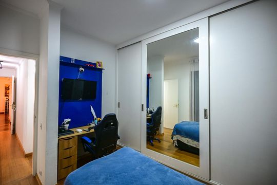 Quarto 1 de apartamento à venda com 4 quartos, 190m² em Vila Andrade, São Paulo