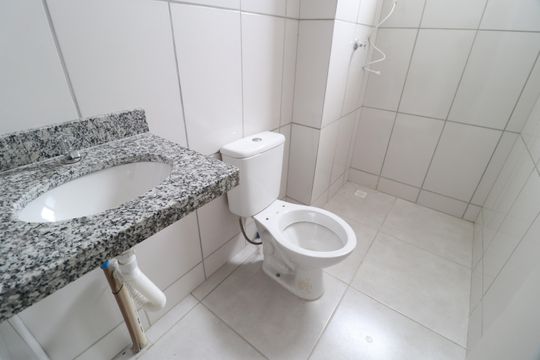 Banheiro Social de apartamento para alugar com 2 quartos, 45m² em Chácaras Tubalina E Quartel, Uberlândia