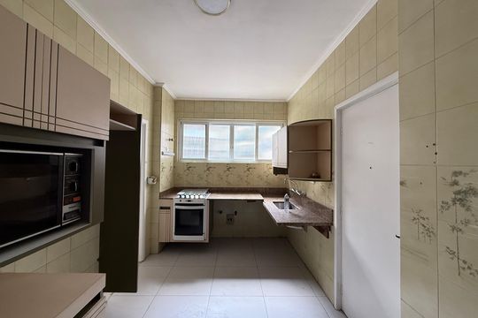 Cozinha de apartamento para alugar com 3 quartos, 168m² em Consolação, São Paulo
