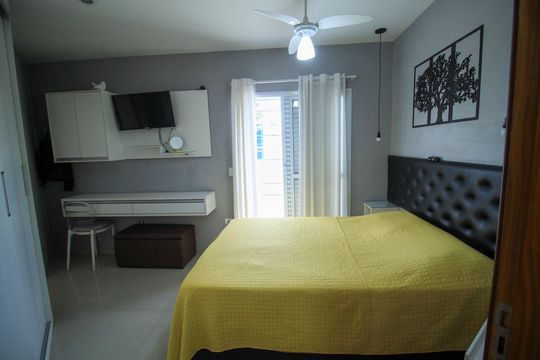 Casa à venda com 3 quartos, 114m² em Água Rasa, São Paulo