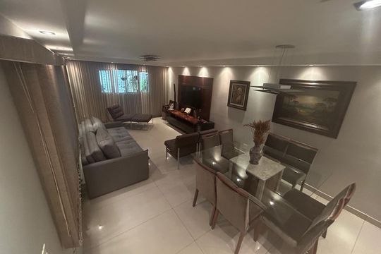 Sala de casa à venda com 3 quartos, 122m² em Vila do Bosque, São Paulo