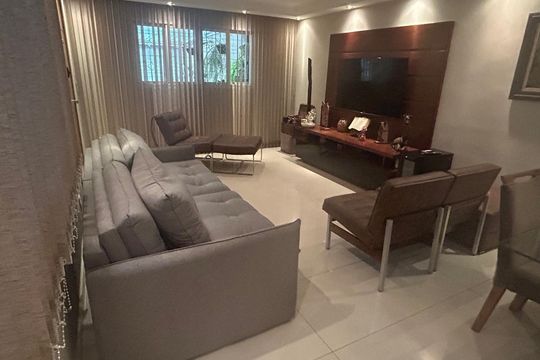 Sala de casa à venda com 3 quartos, 122m² em Vila do Bosque, São Paulo