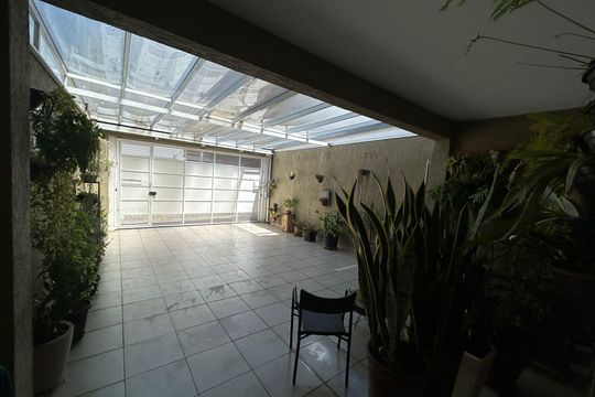 Garagem de casa à venda com 3 quartos, 122m² em Vila do Bosque, São Paulo