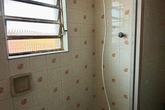 Casa à venda com 5 quartos, 130m² em Jardim Ivana, São Paulo