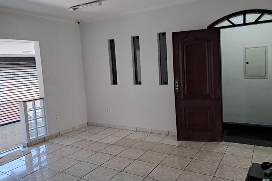 Casa à venda com 3 quartos, 200m² em Jardim Popular, São Paulo