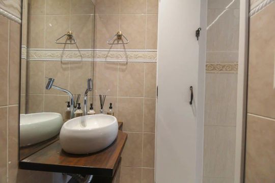 Lavabo de casa à venda com 2 quartos, 200m² em Vila Ivone, São Paulo