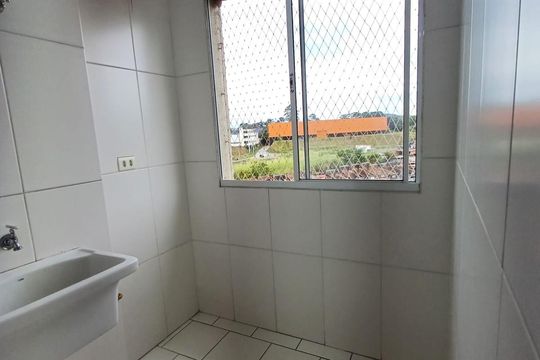 Área de serviço de apartamento para alugar com 2 quartos, 50m² em Núcleo do Engordador, São Paulo