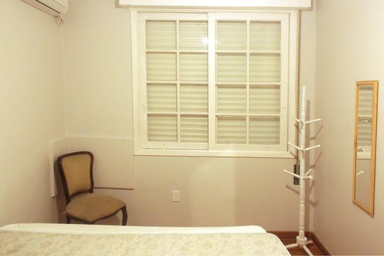 Quarto 1 de apartamento para alugar com 3 quartos, 120m² em Gonzaga, Santos