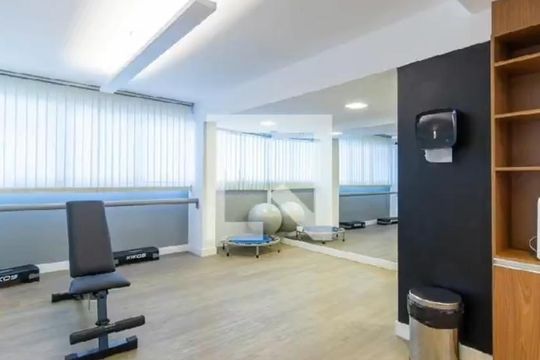 Apartamento para alugar com 3 quartos, 180m² em Batel, Curitiba