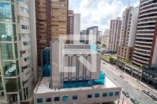 Área externa de apartamento para alugar com 3 quartos, 180m² em Batel, Curitiba