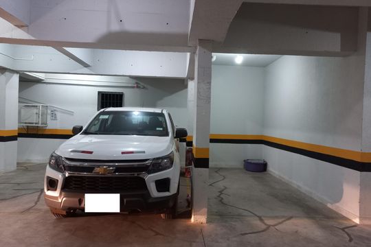 Apartamento à venda com 4 quartos, 99m² em Fernão Dias, Belo Horizonte