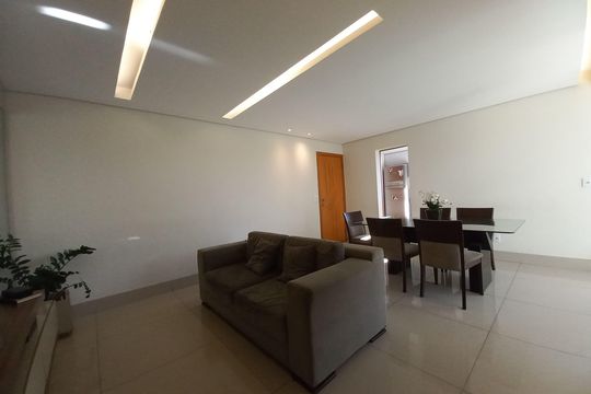 Apartamento à venda com 4 quartos, 99m² em Fernão Dias, Belo Horizonte