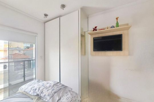 Casa à venda com 3 quartos, 195m² em Vila Santa Isabel, São Paulo