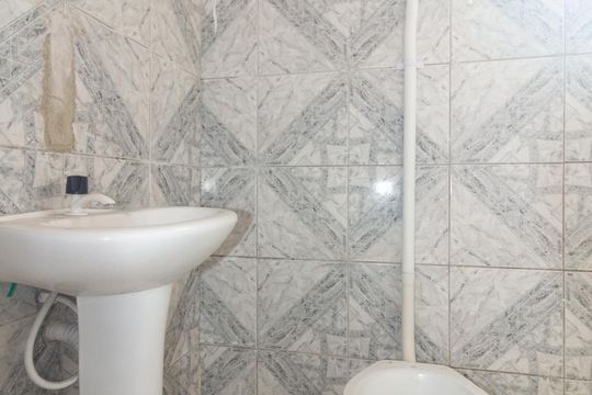 Banheiro de apartamento para alugar com 1 quarto, 50m² em Campo Grande, Rio de Janeiro