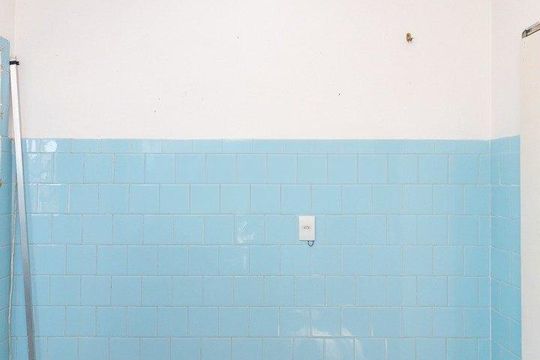 Cozinha  de apartamento para alugar com 2 quartos, 49m² em Santo Antônio, Porto Alegre