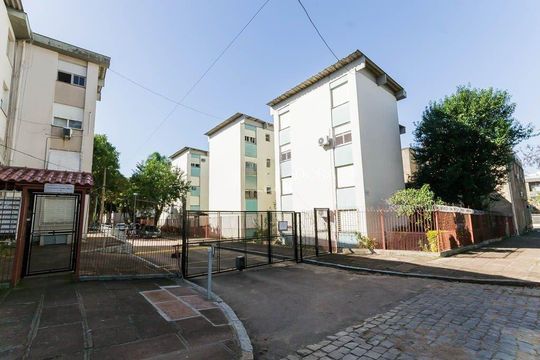 Fachada  de apartamento para alugar com 2 quartos, 49m² em Santo Antônio, Porto Alegre