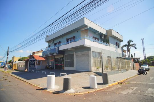 Fachada de casa para alugar com 3 quartos, 400m² em Scharlau, São Leopoldo
