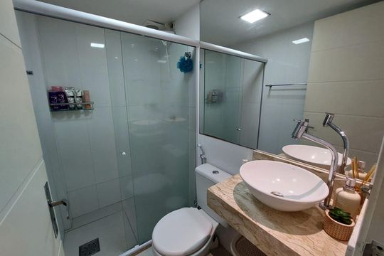 Banheiro de apartamento à venda com 2 quartos, 60m² em Imperial de São Cristóvão, Rio de Janeiro
