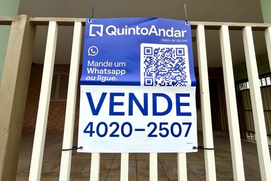 Placa Aproximada  de casa à venda com 3 quartos, 175m² em Vila Galvão, Guarulhos