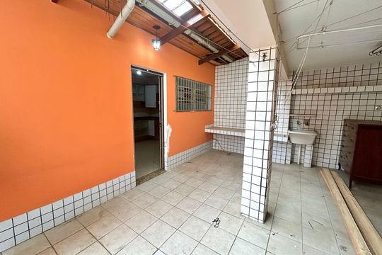 Área de Serviço de casa à venda com 3 quartos, 175m² em Vila Galvão, Guarulhos